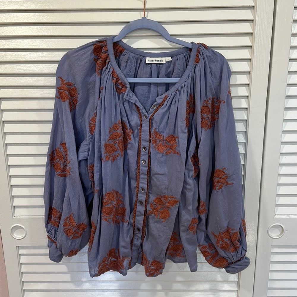 Long sleeve blouse